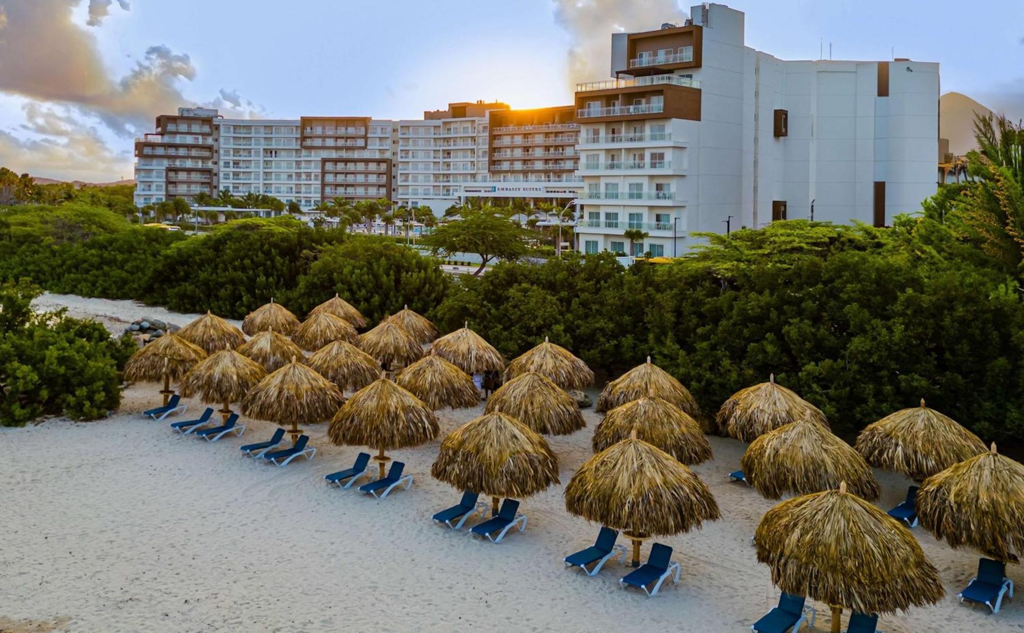 Embassy Suites By Hilton Aruba Beach Resort Palm Beach Exterior foto